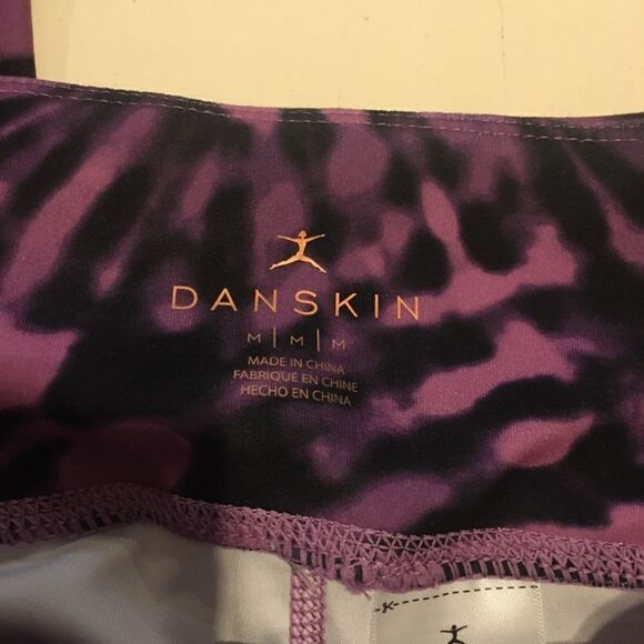 Danskin medium purple tie dye leggings cropped capri work out pants - Picture 3 of 4